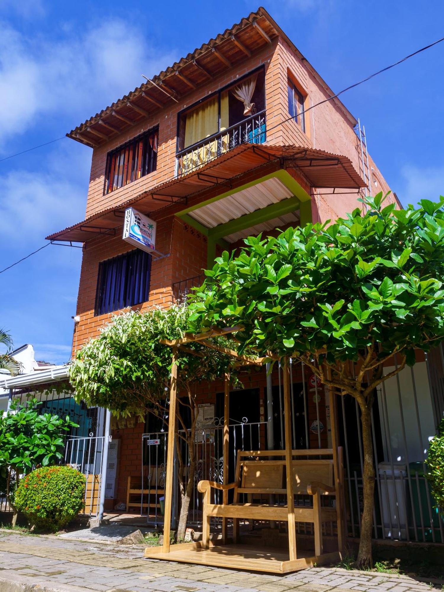 Mi Pueblo Natal Aptos Y Habitaciones เนโคคลิ ภายนอก รูปภาพ