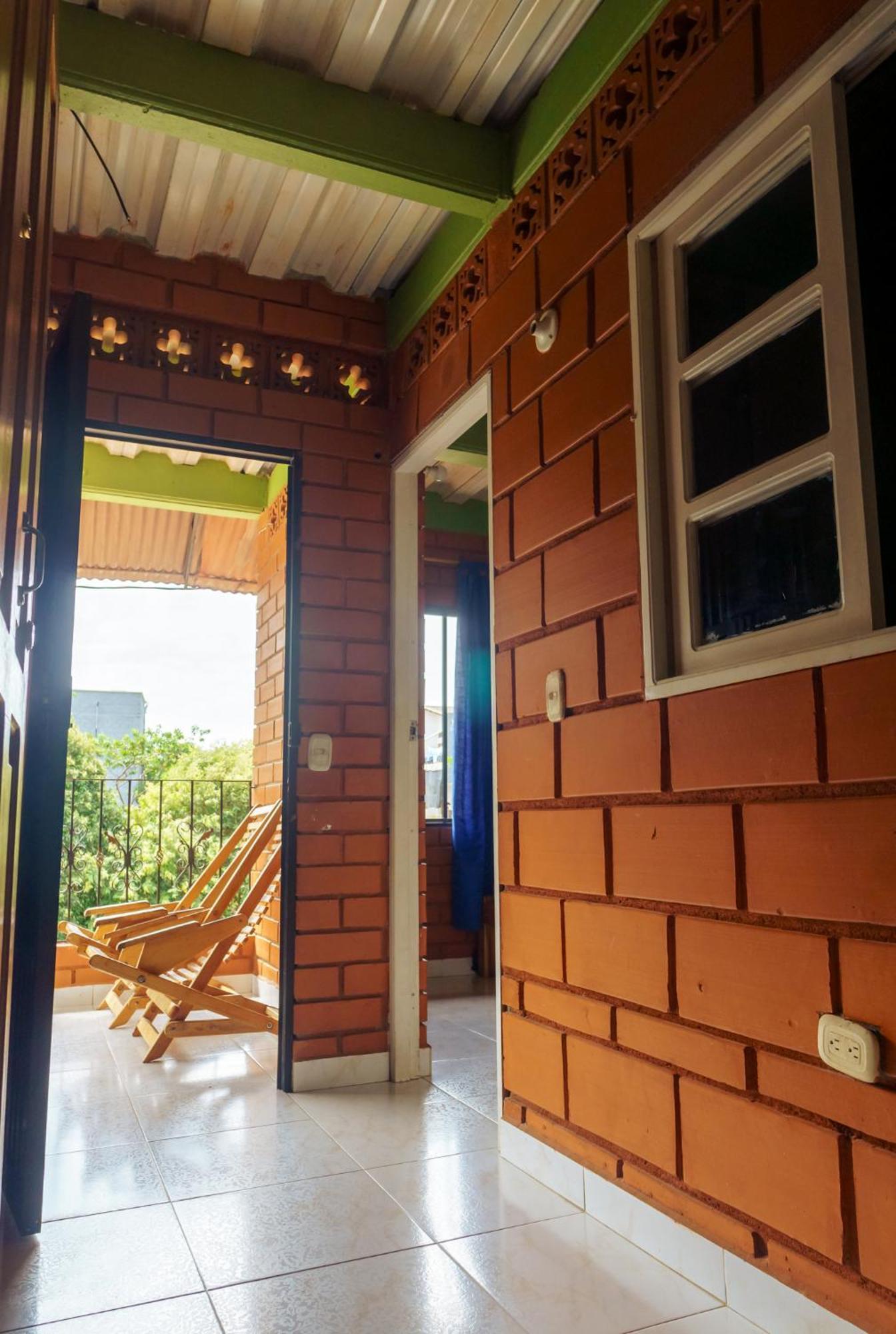 Mi Pueblo Natal Aptos Y Habitaciones เนโคคลิ ภายนอก รูปภาพ